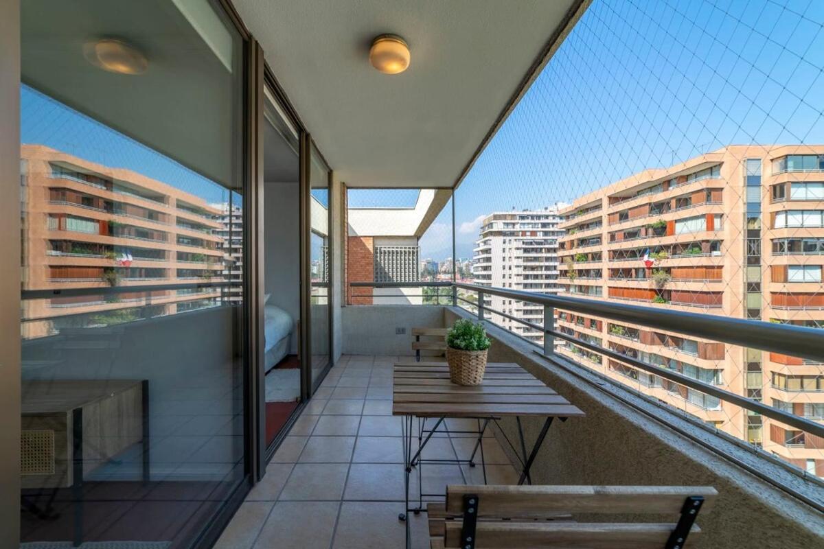 Modern Condes Perfect For Couples